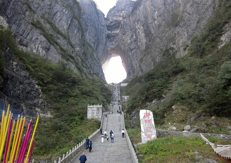 La escalera de Tianmen, con sus 999 escalones. Foto: Wikipedia